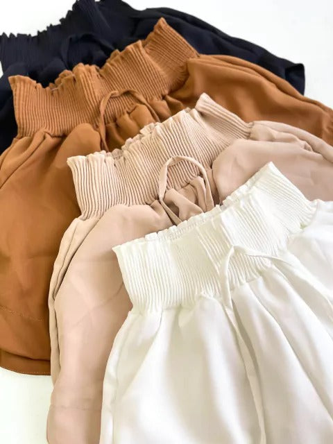 Short Feminino Alfaiataria Cós com Elástico Soltinho Isadora